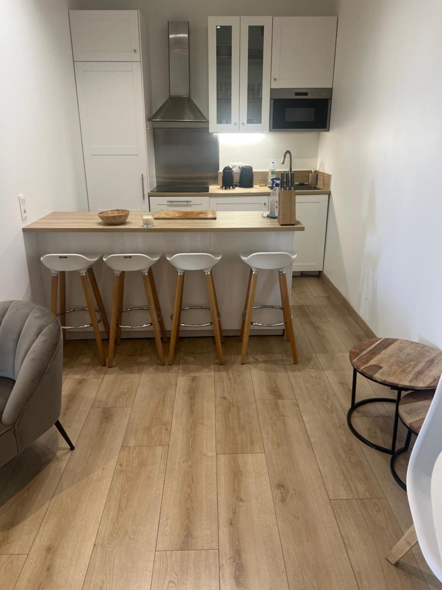 Gorgeous 2 Bedrooms Brand New 3 Avenue Paul Arene *