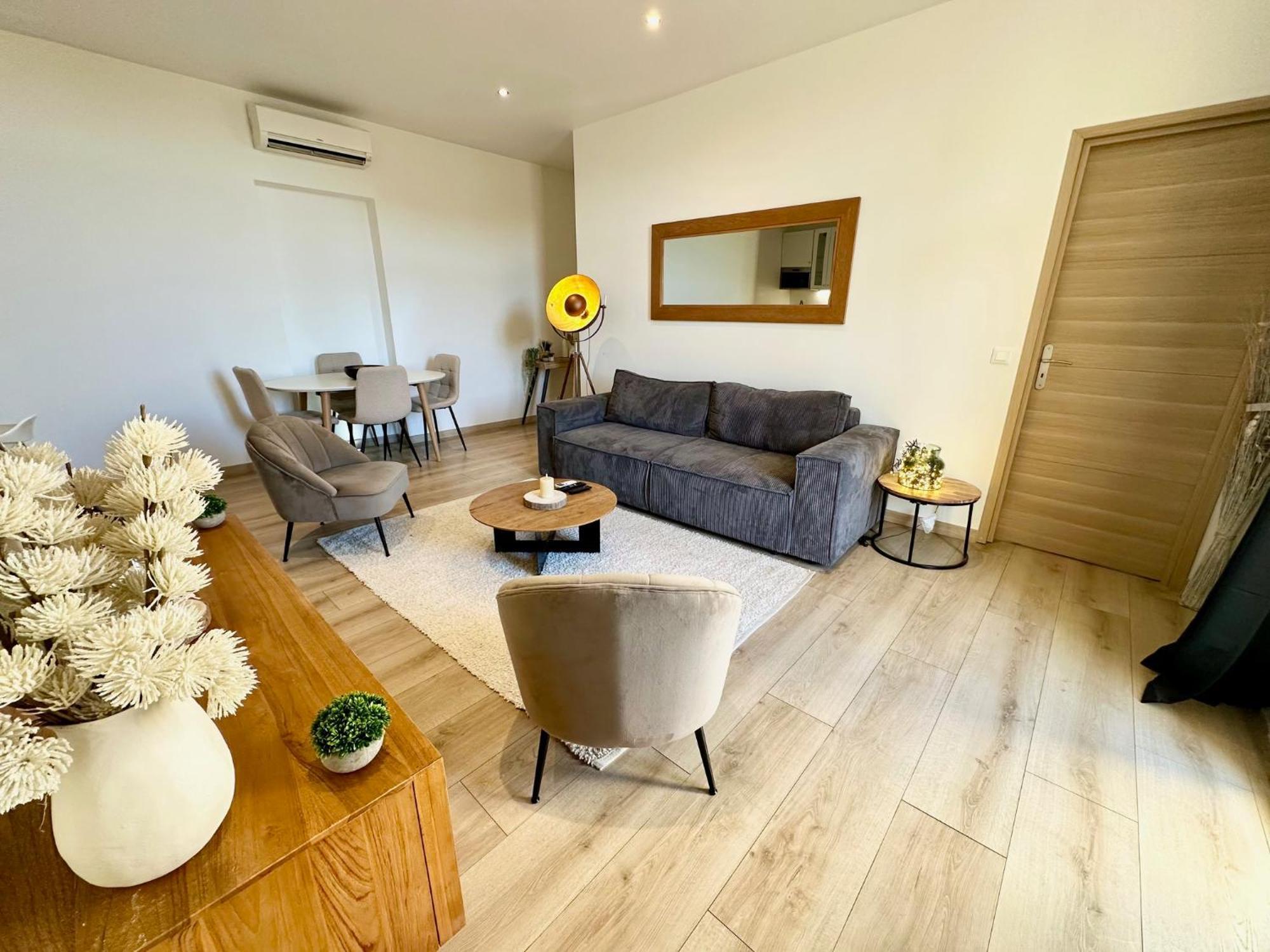 Gorgeous 2 Bedrooms Brand New 3 Avenue Paul Arene * Antibes