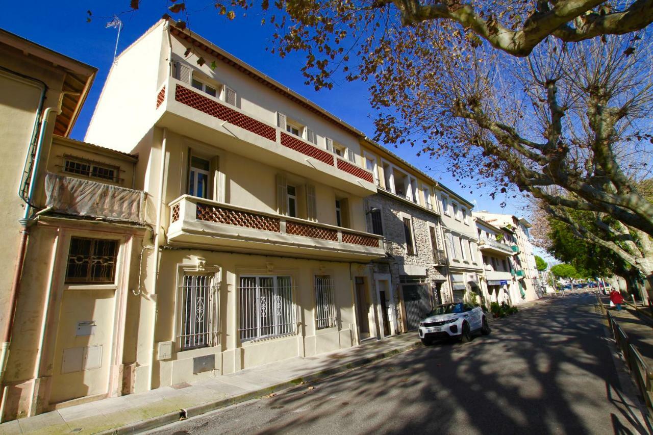 Gorgeous 2 Bedrooms Brand New 3 Avenue Paul Arene *
